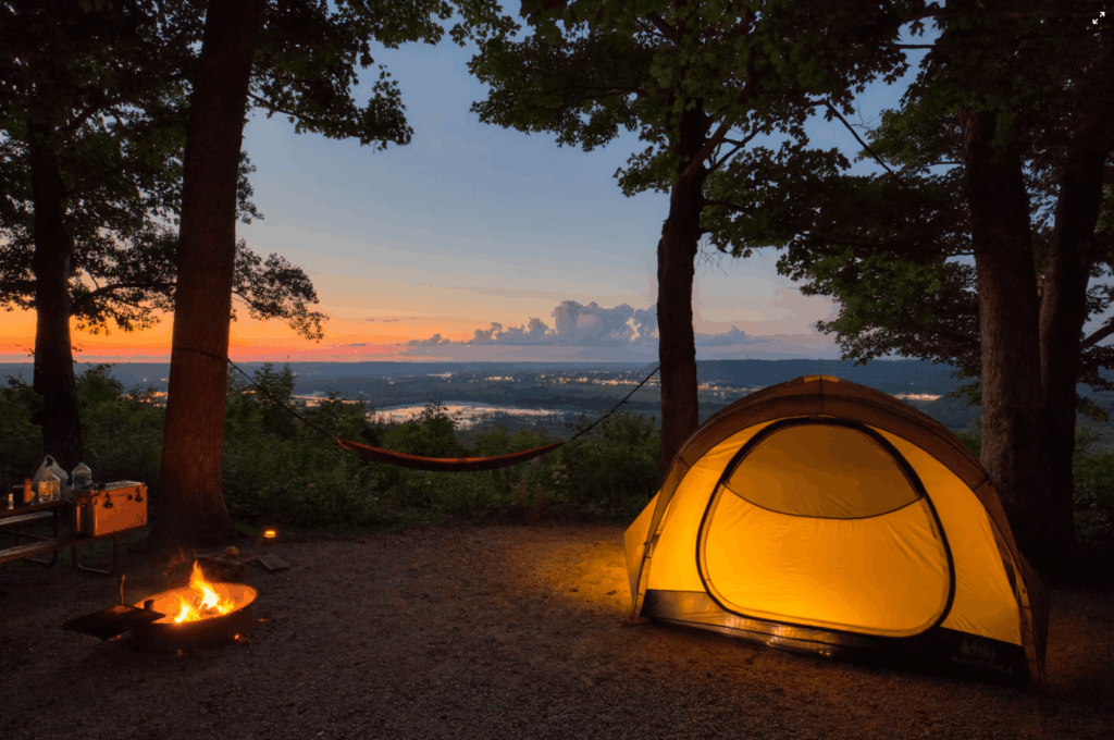 Nguồn gốc và sự phát triển của glamping
