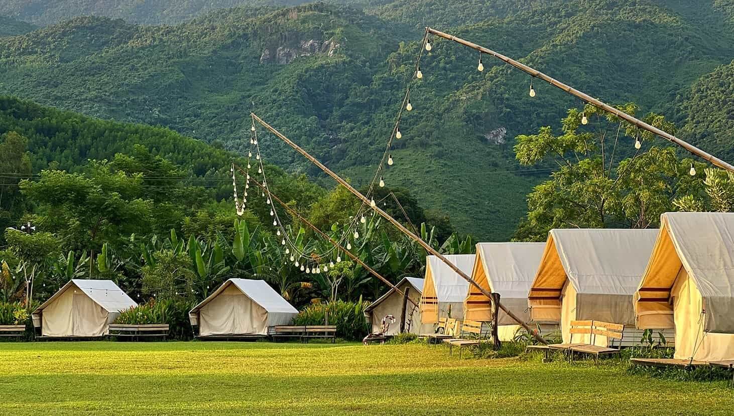 Cắm trại Làng Mê Hoà Bắc